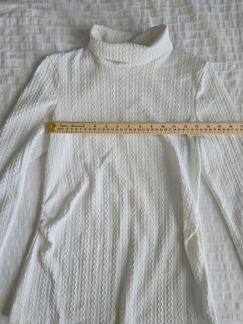 Maternity White Textured Turtleneck Top Size Small Long Sleeve Stretch - Picture 10 of 11